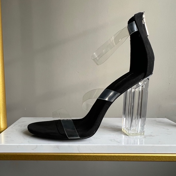 Cape Robbin Maria-7 Lucite Clear Perspex Block Heel Open Peep Toe Sandal Size 8 - Picture 4 of 12
